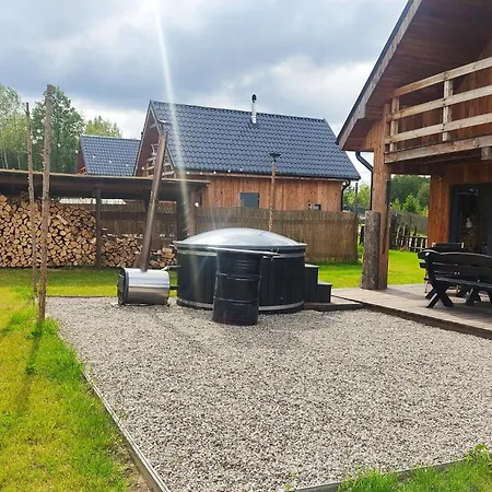Ferienhaus Sikorzyno Kolo Golubie ,Domek W Sielskim Klimacie ,Niedaleko Jeziora Na Kaszubach-Do 10 Osob,Sauna ,Balia,Kominek, Cisza I Spokoj *