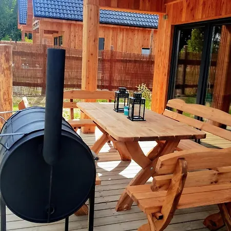 Ferienhaus Sikorzyno Kolo Golubie ,Domek W Sielskim Klimacie ,Niedaleko Jeziora Na Kaszubach-Do 10 Osob,Sauna ,Balia,Kominek, Cisza I Spokoj