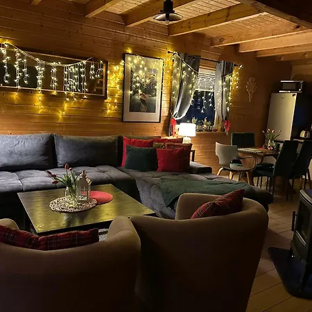 Gorskie Kaszuby ,golubie ,domek W Sielskim Klimacie ,niedaleko Stoku Koszalkowo Na Kaszubach-do 10 Osob,sauna ,balia,kominek,opcja Kuligu