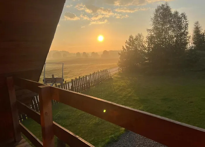 Gorskie Kaszuby ,golubie ,domek W Sielskim Klimacie ,niedaleko Stoku Koszalkowo Na Kaszubach-do 10 Osob,sauna ,balia,kominek,opcja Kuligu بيت للعطل